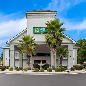 Quality Savannah North Inn